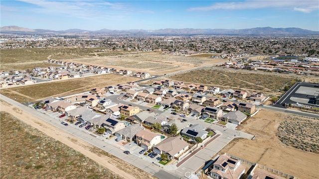 10657 Appaloosa, Hesperia, CA 92345