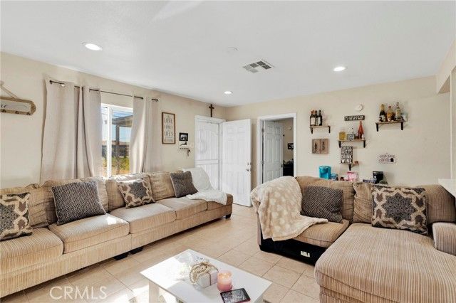 25466 Jasper, Barstow, CA 92311