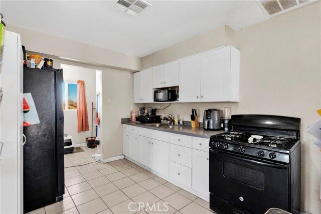 25466 Jasper, Barstow, CA 92311