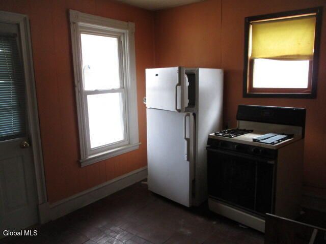 918 Hegeman Street, Schenectady, NY 12306