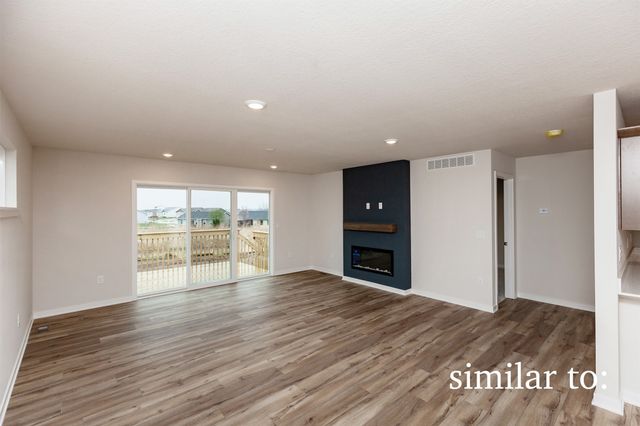 1216 Granite Street NE, Bondurant, IA 50035