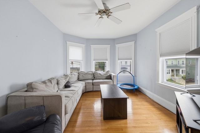 130 Summer St, Somerville, MA 02143