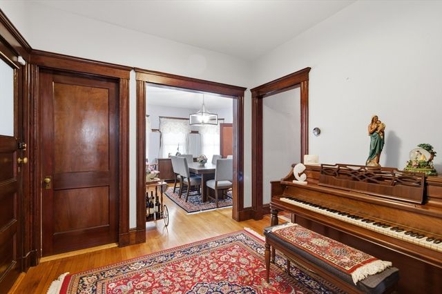 130 Summer St, Somerville, MA 02143