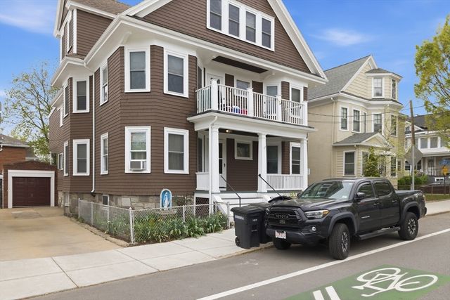 130 Summer St, Somerville, MA 02143