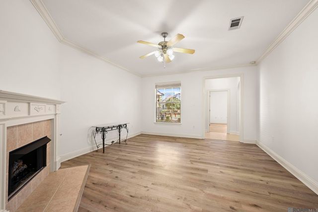 2956 Magazine Dr, Baton Rouge, LA 70816