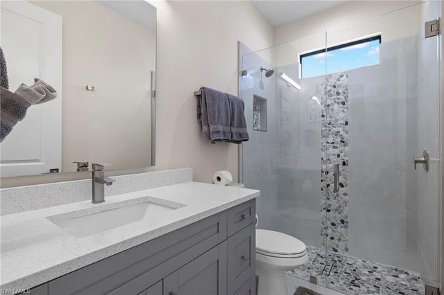 1137 SW 18th CT, Cape Coral, FL 33991