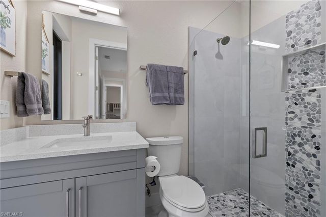 1137 SW 18th CT, Cape Coral, FL 33991
