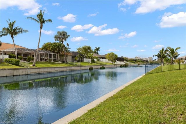 1137 SW 18th CT, Cape Coral, FL 33991