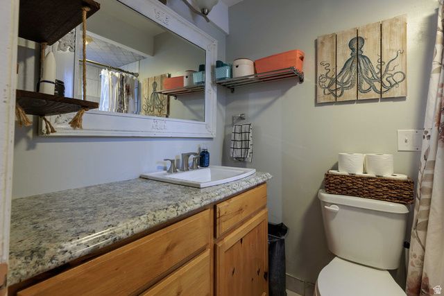 614 W 5TH AVE, Midvale, UT 84047