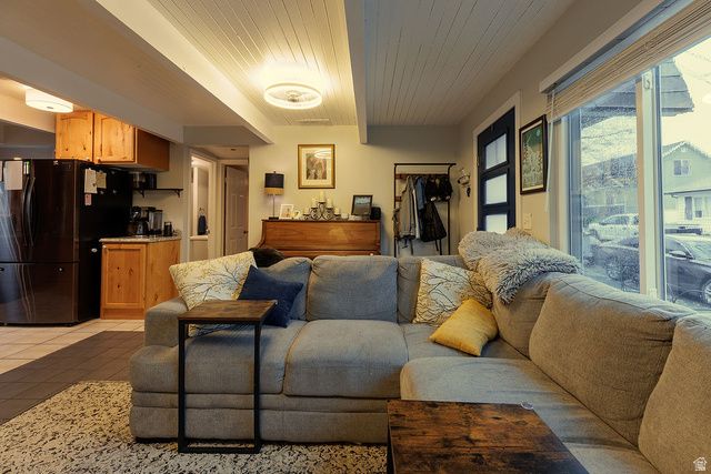 614 W 5TH AVE, Midvale, UT 84047