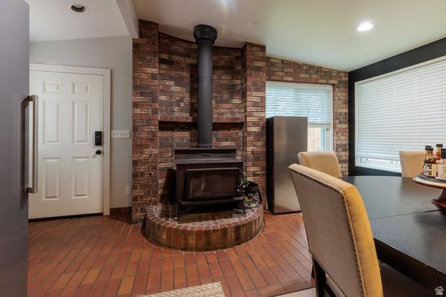 614 W 5TH AVE, Midvale, UT 84047