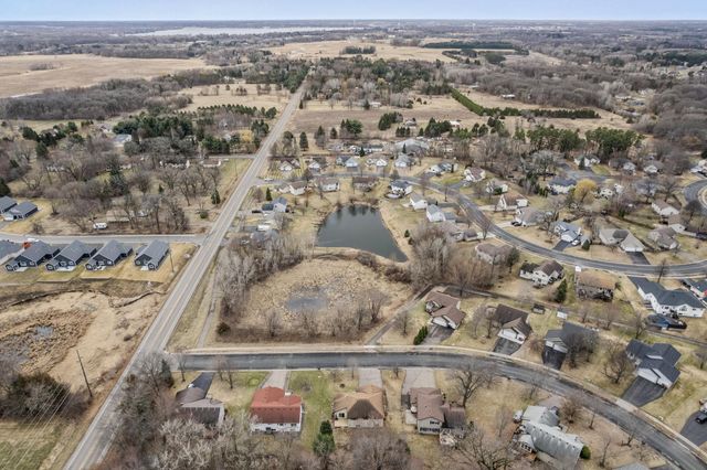 25707 Goldfinch Avenue, Wyoming, MN 55092