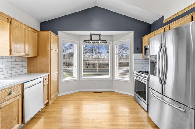 25707 Goldfinch Avenue, Wyoming, MN 55092