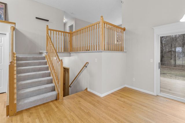 25707 Goldfinch Avenue, Wyoming, MN 55092