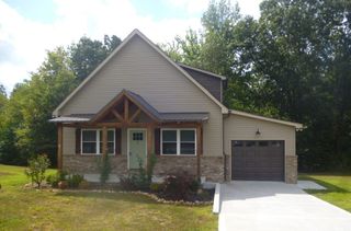 110 Commanche Dr, Hohenwald, TN 38462