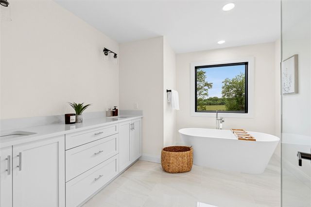 2820 Stanley Road, Mattituck, NY 11952