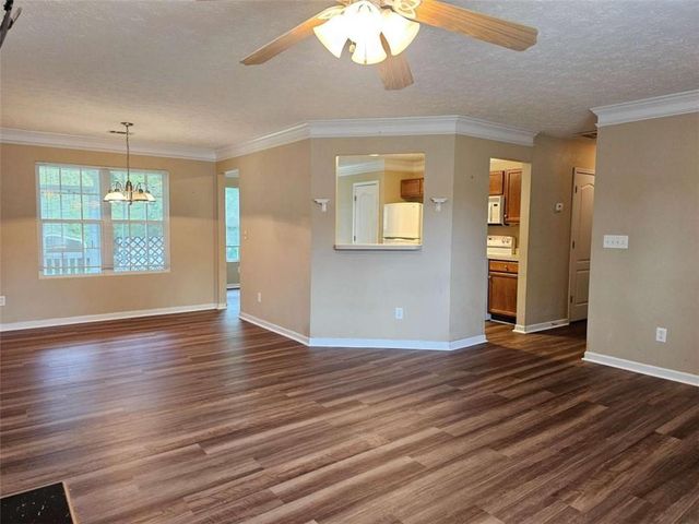 121 Governor Lane, Temple, GA 30179