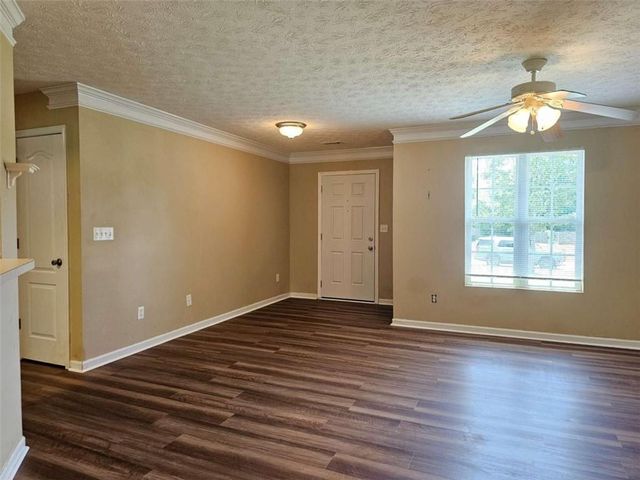 121 Governor Lane, Temple, GA 30179