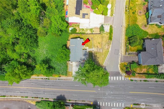 707 Alvord Avenue N, Kent, WA 98031