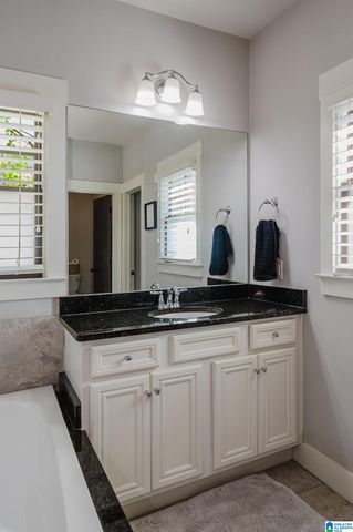 4677 AMBERLEY DRIVE, Birmingham, AL 35242