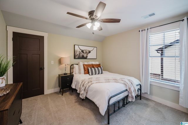 4677 AMBERLEY DRIVE, Birmingham, AL 35242