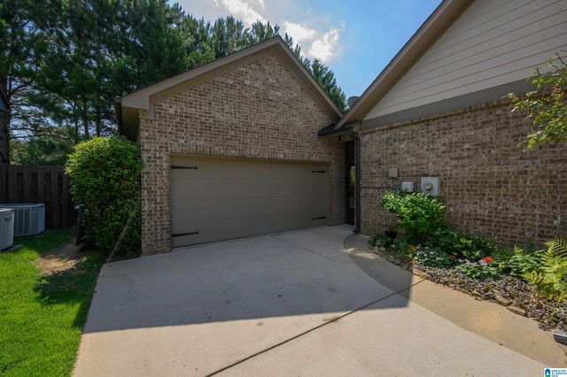 4677 AMBERLEY DRIVE, Birmingham, AL 35242
