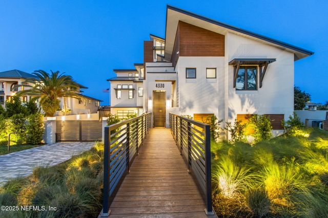 4330 S FLETCHER Avenue, Fernandina Beach, FL 32034