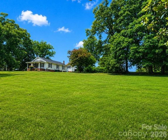 1209 Requa Road, Cherryville, NC 28021
