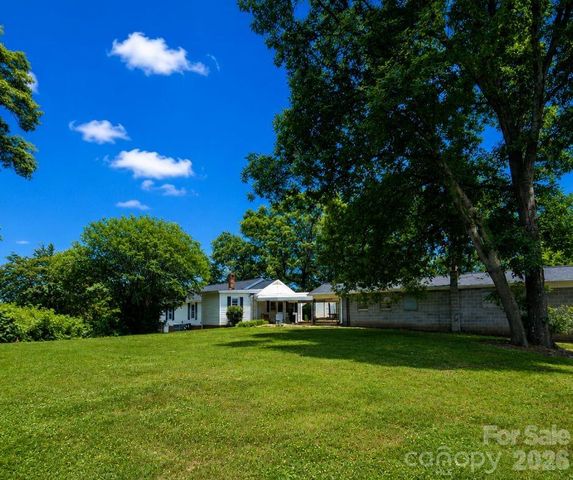 1209 Requa Road, Cherryville, NC 28021