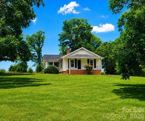 1209 Requa Road, Cherryville, NC 28021