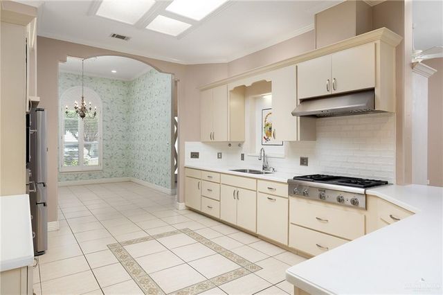 3517 Daffodil Avenue, Mcallen, TX 78501