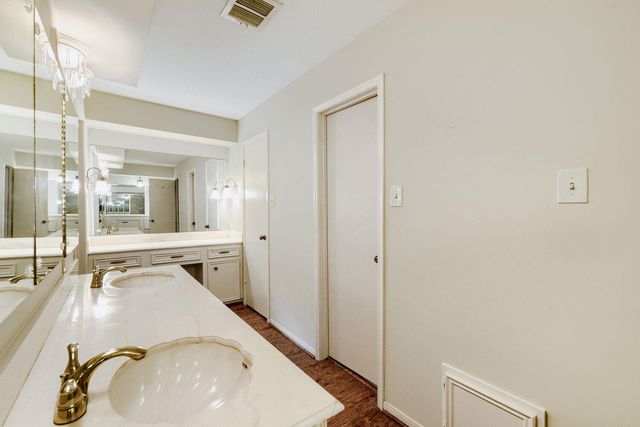 3418 Crow Valley Drive, Missouri City, TX 77459