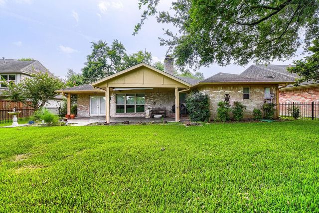 3418 Crow Valley Drive, Missouri City, TX 77459