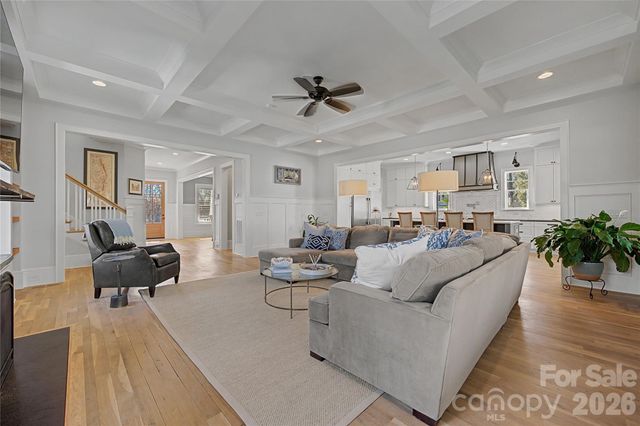 4325 Tangle Drive, Charlotte, NC 28211