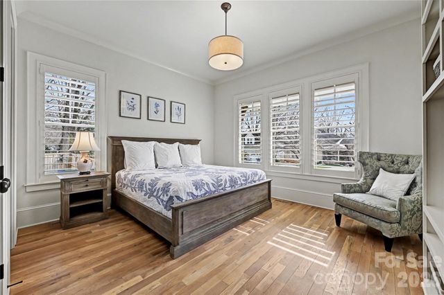 4325 Tangle Drive, Charlotte, NC 28211