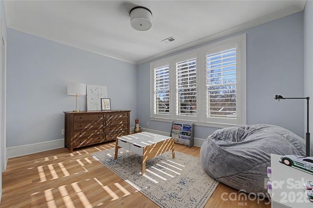 4325 Tangle Drive, Charlotte, NC 28211