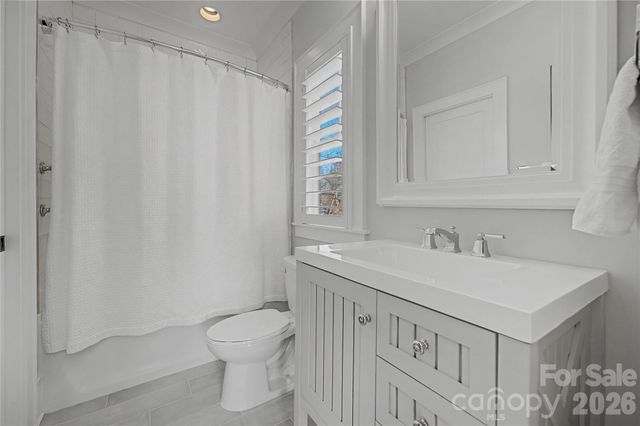 4325 Tangle Drive, Charlotte, NC 28211