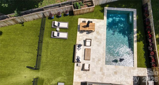 4325 Tangle Drive, Charlotte, NC 28211