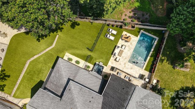 4325 Tangle Drive, Charlotte, NC 28211