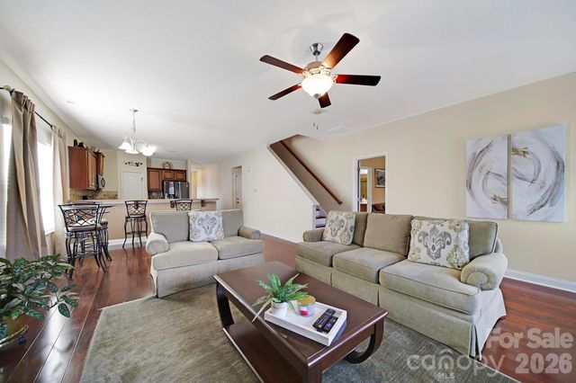 2492 Glyncastle Way, Gastonia, NC 28056