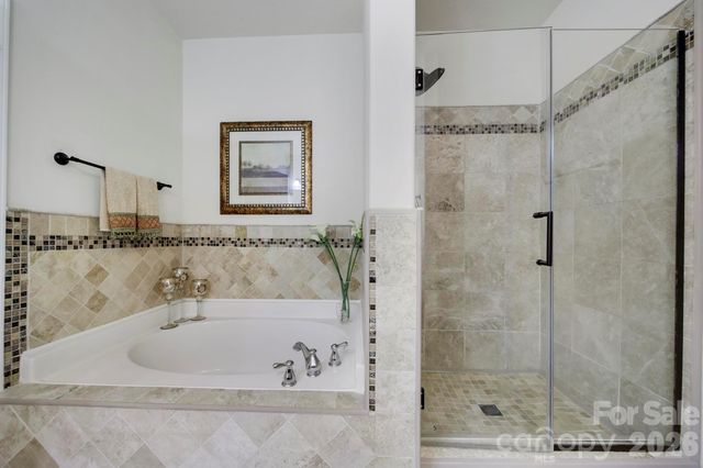 2492 Glyncastle Way, Gastonia, NC 28056