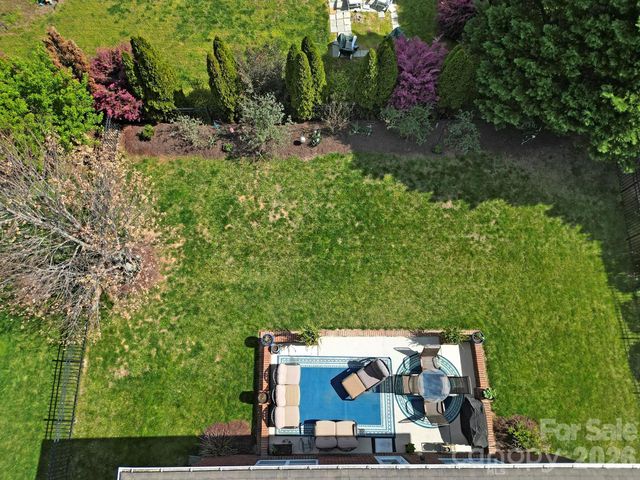 2492 Glyncastle Way, Gastonia, NC 28056