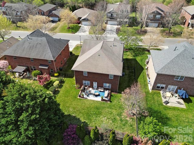 2492 Glyncastle Way, Gastonia, NC 28056