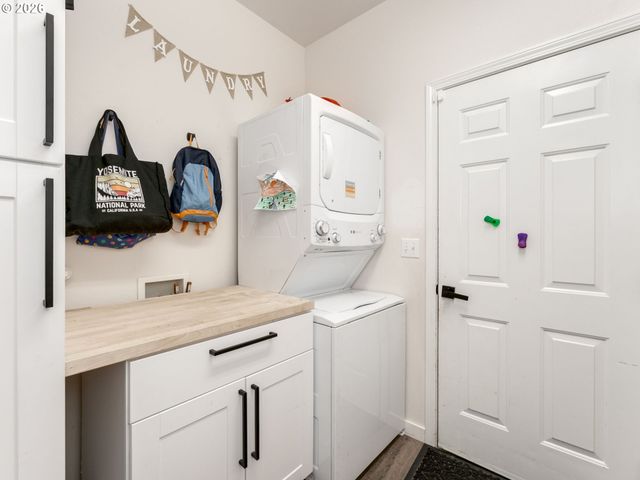 307 Nw 104TH St, Vancouver, WA 98685