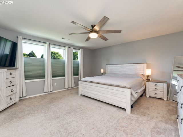 307 Nw 104TH St, Vancouver, WA 98685