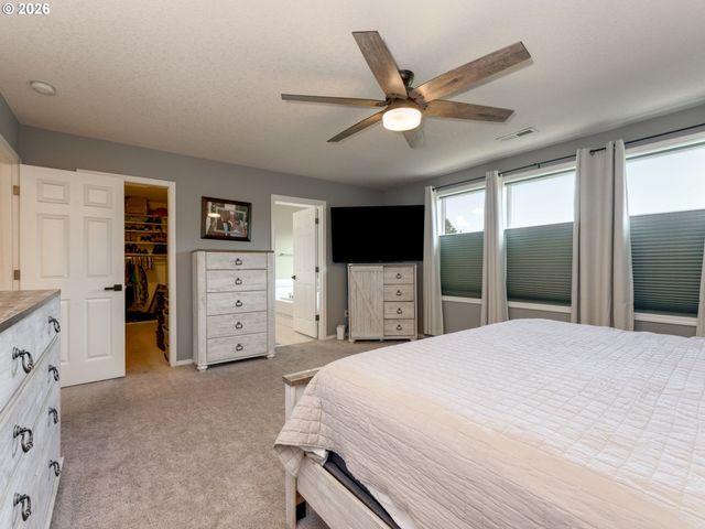 307 Nw 104TH St, Vancouver, WA 98685