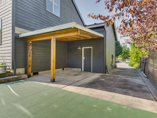 307 Nw 104TH St, Vancouver, WA 98685