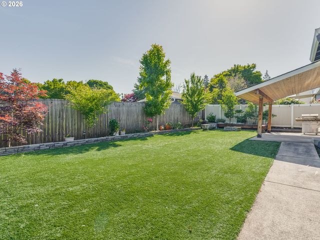 307 Nw 104TH St, Vancouver, WA 98685