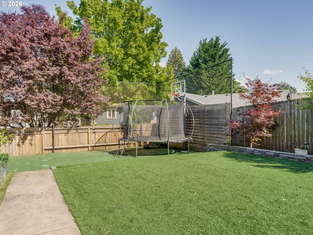 307 Nw 104TH St, Vancouver, WA 98685
