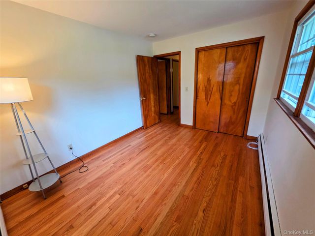 80 Colburn Drive, Poughkeepsie, NY 12603